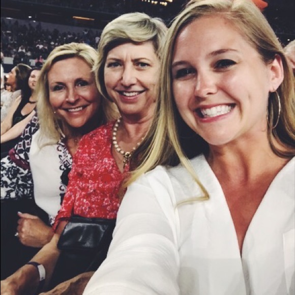 Meet your Posher, Haley - Picture 2 of 2